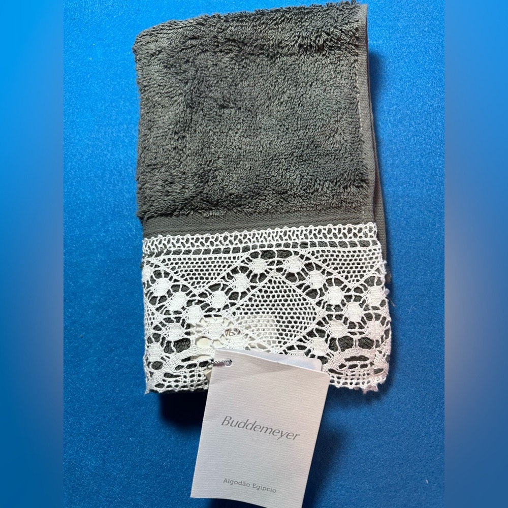 NWT Buddemeyer Gray Towel with Lace Trim